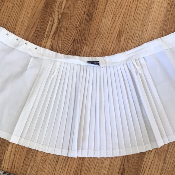 ⭐️ Vintage 1970’s Fred Perry White Tennis Skirt XS - Picture 6 of 8